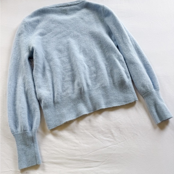 The Limited Women’s Blue Cashmere Sweater Size L - Picture 2 of 4